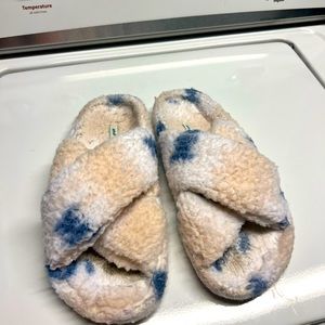 Aerie Slippers